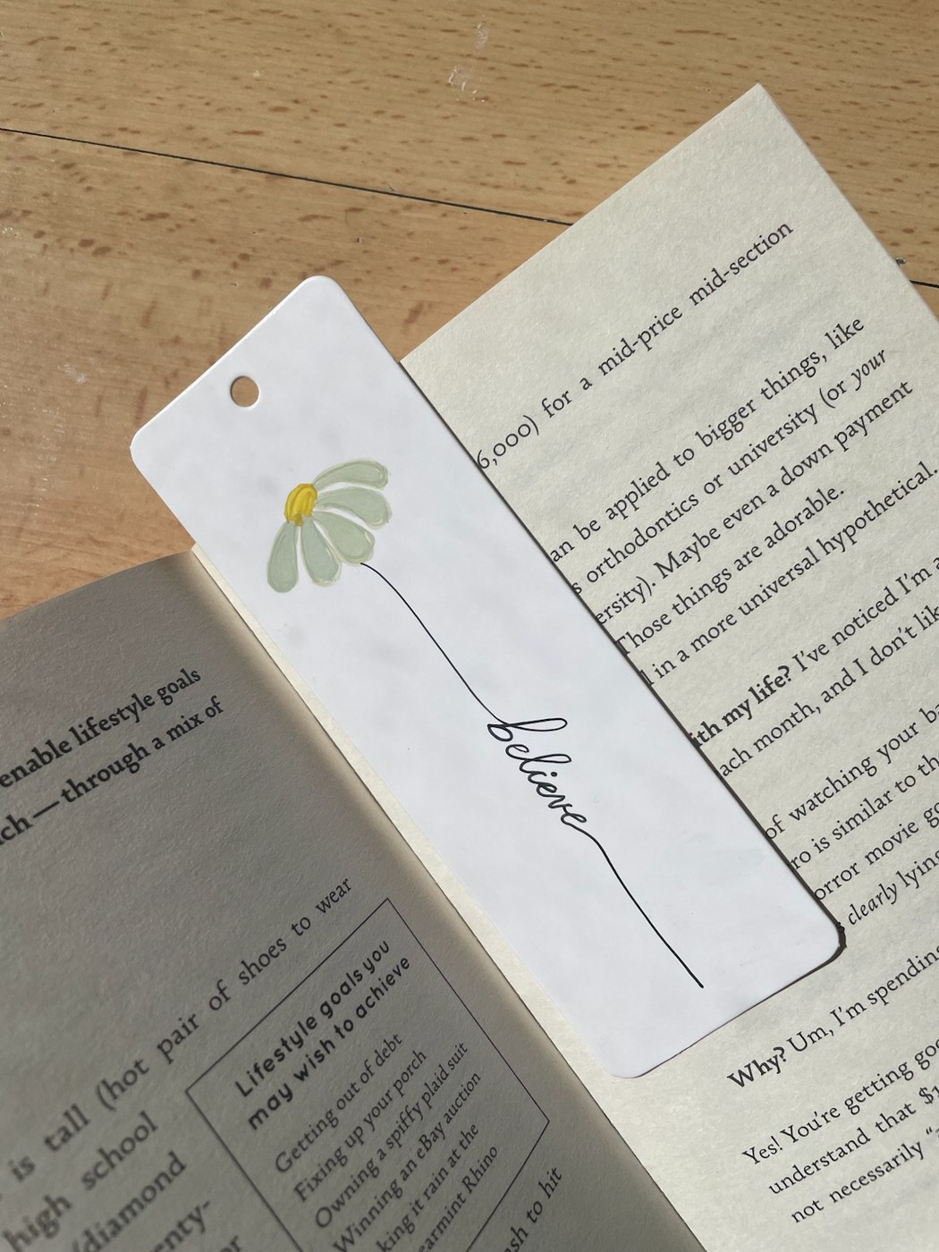 Daisy bookmark